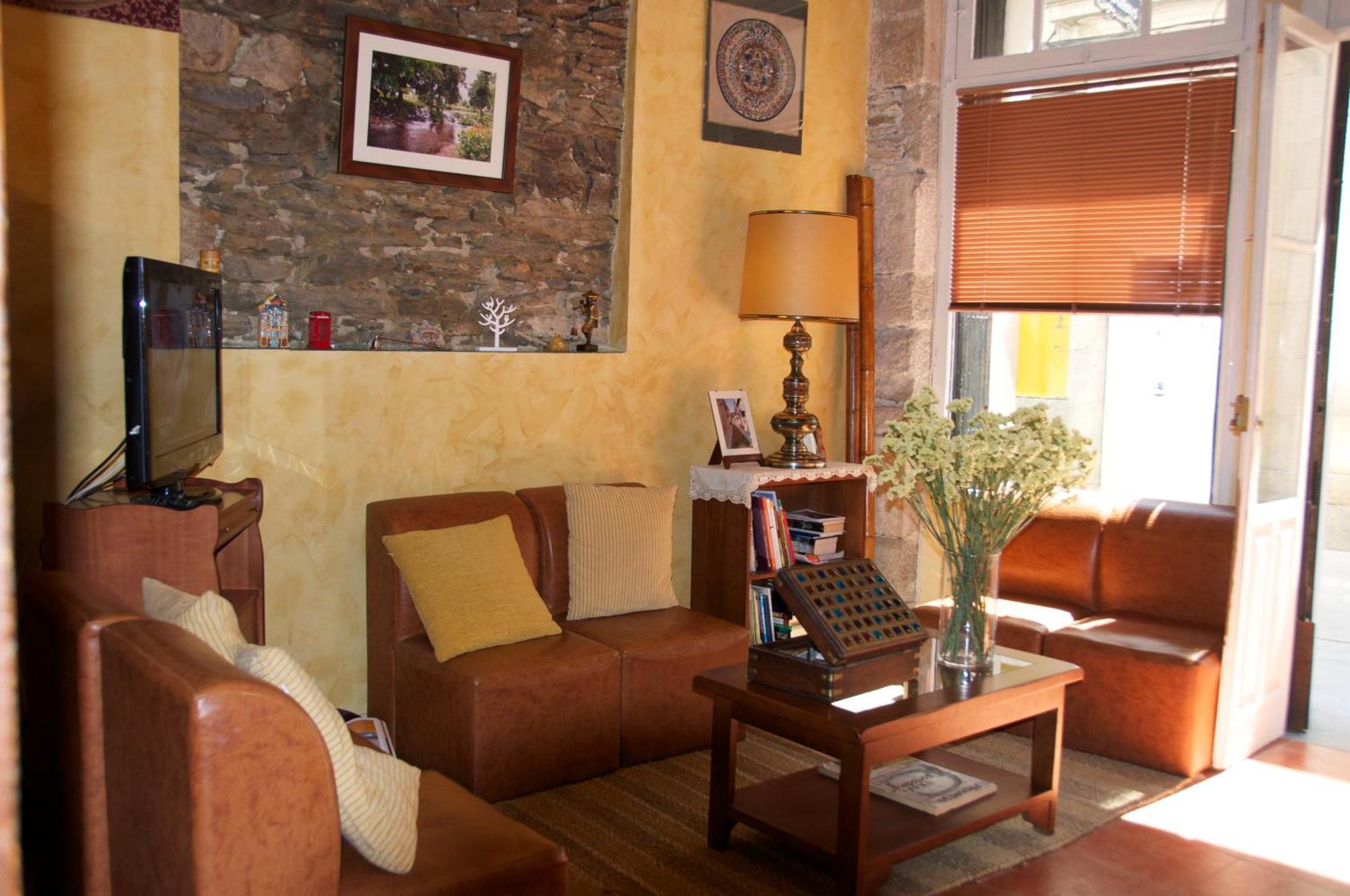 Albergue Los Blasones Sarria Εξωτερικό φωτογραφία