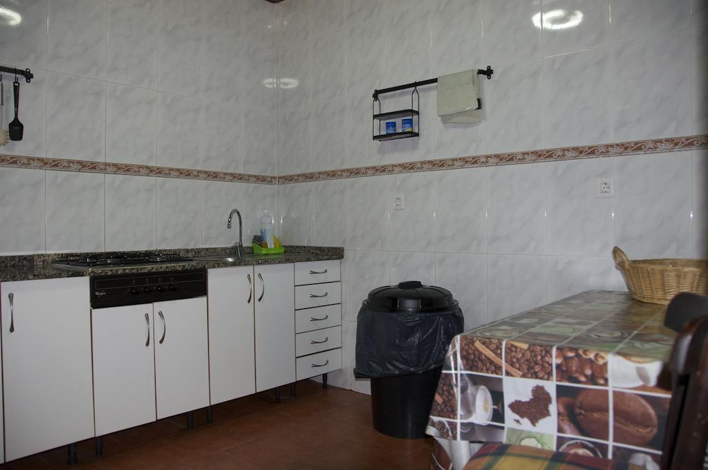 Albergue Los Blasones Sarria Εξωτερικό φωτογραφία