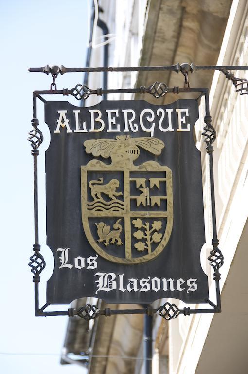 Albergue Los Blasones Sarria Εξωτερικό φωτογραφία