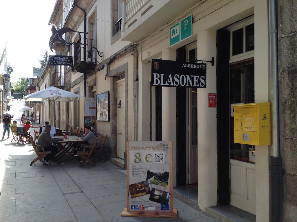 Albergue Los Blasones Sarria Εξωτερικό φωτογραφία